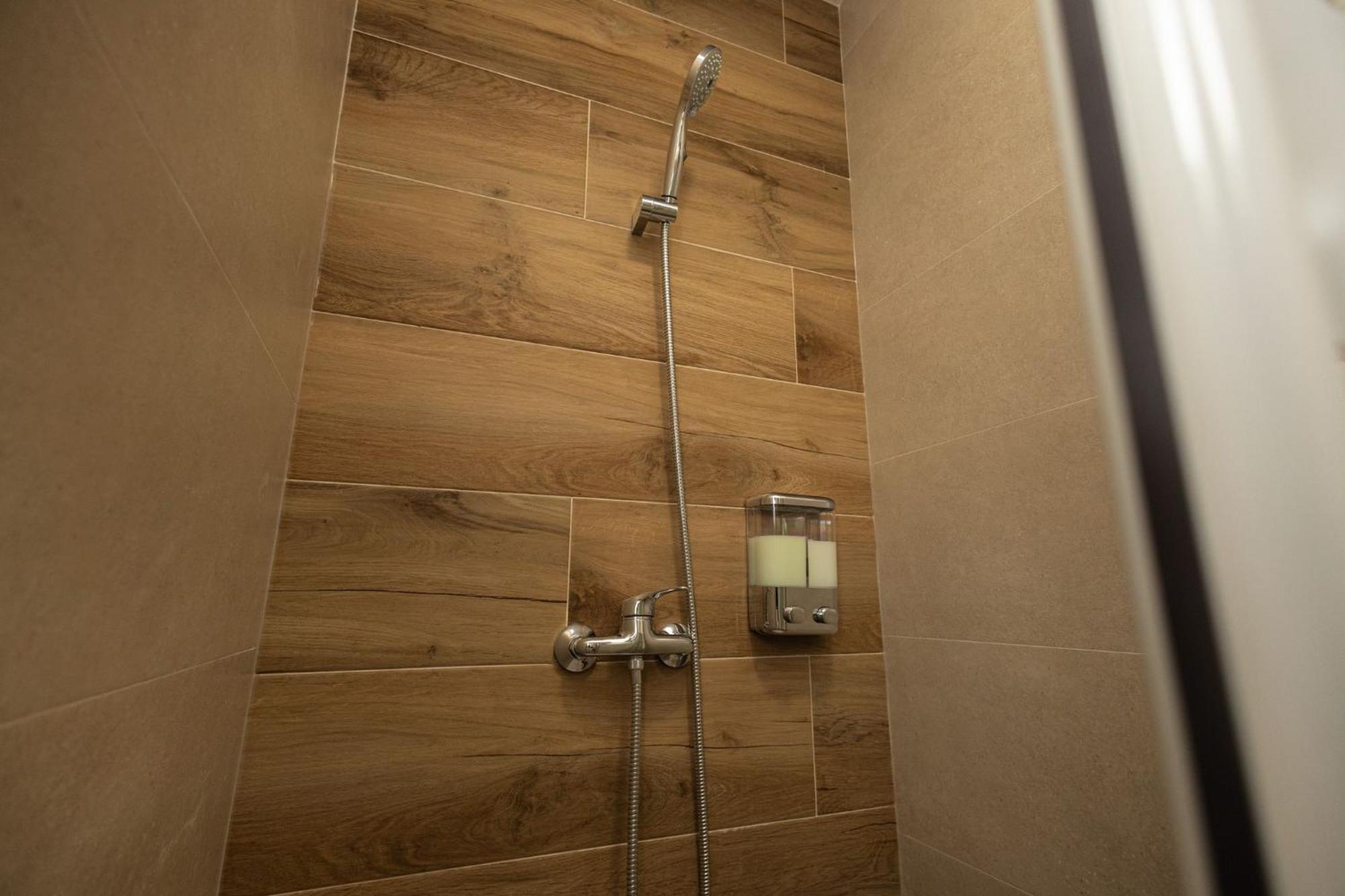 Ra Apartamentos Sevilla อาลิกันเต ภายนอก รูปภาพ